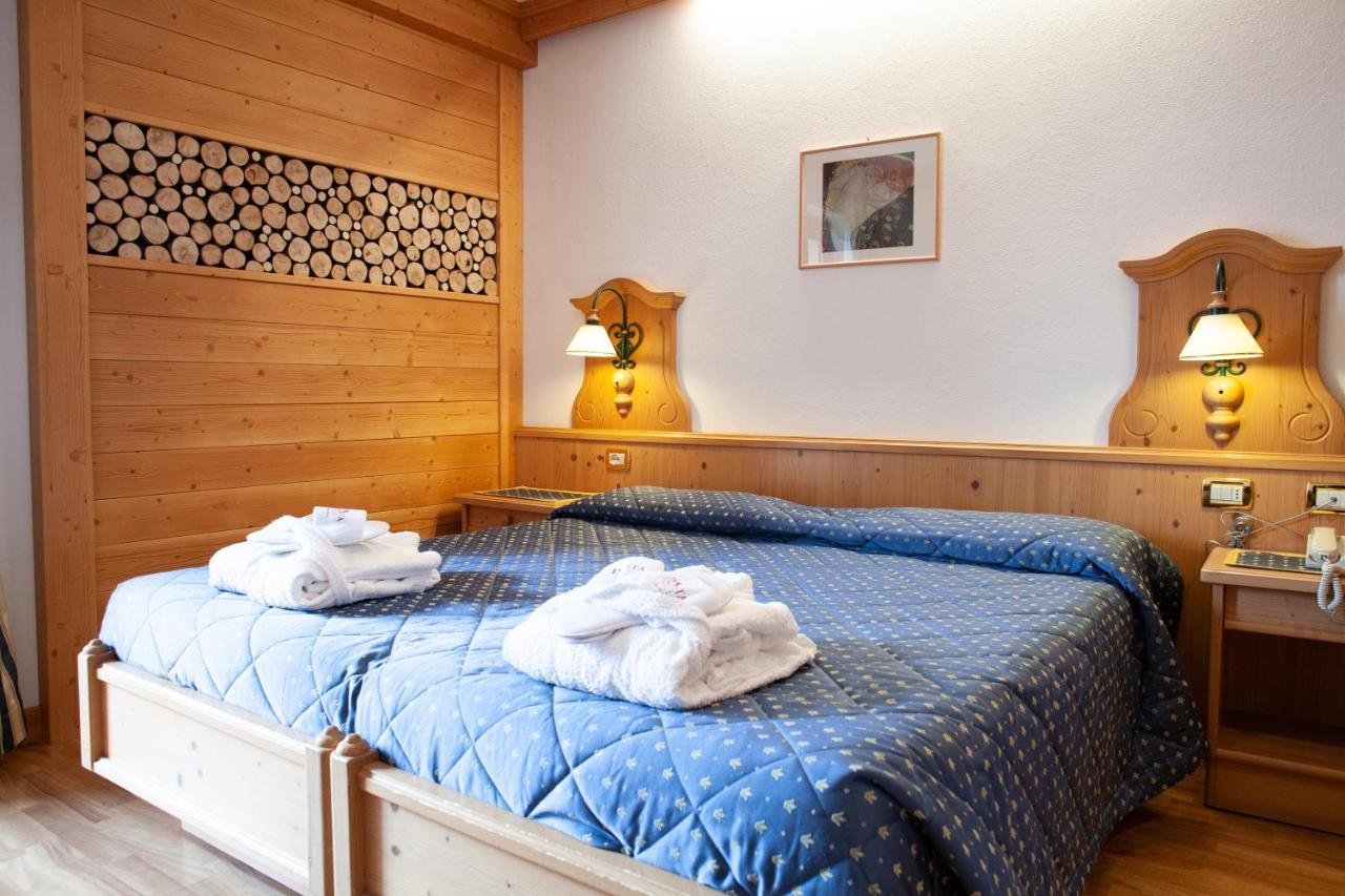 Hotel Posta Forni di Sopra Exterior photo