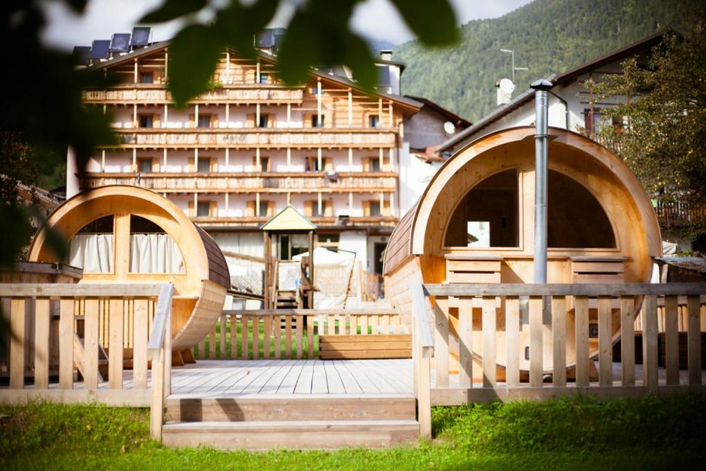 Hotel Posta Forni di Sopra Exterior photo